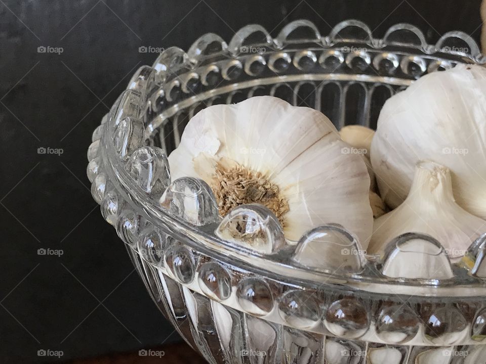 Garlic in a pretty glass bowl 