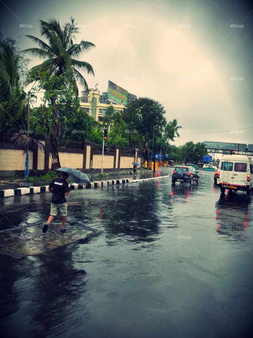 Cityscape Mode
📷👁️📷👁️
Cloudy Weather🌨️🌩️🌦️⛱️
Awesome Flora
Traffic on Road