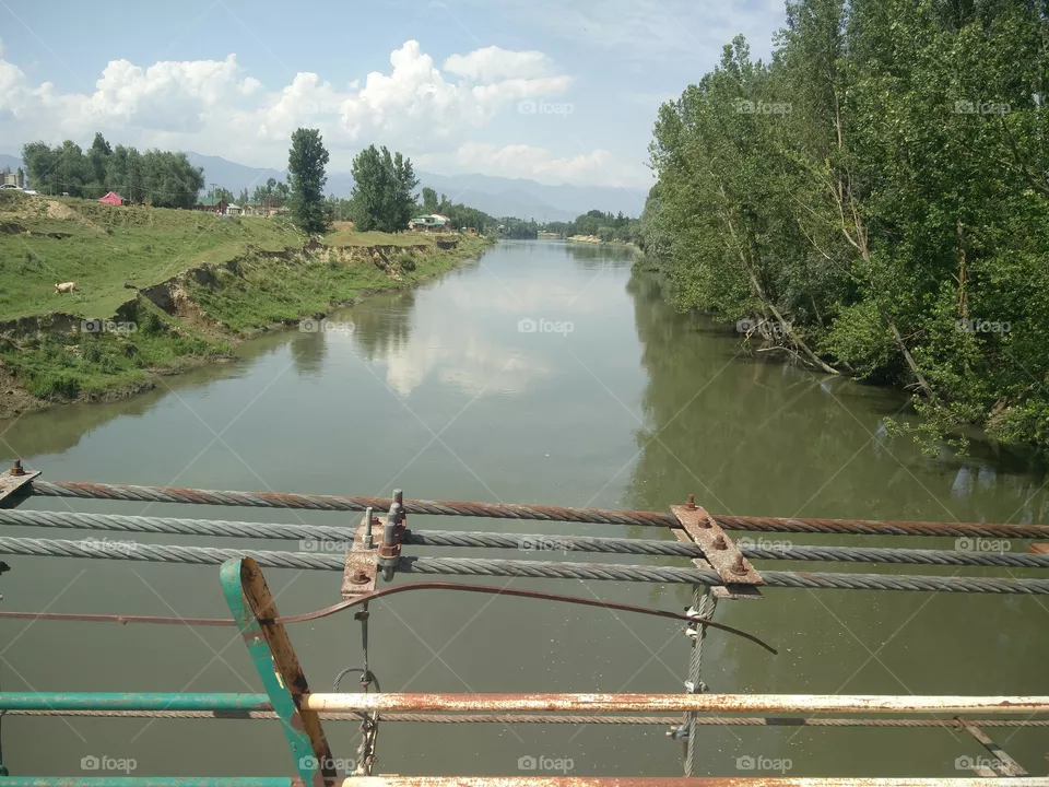 true nature river waters beauty 
📸 Muneeb bhat
