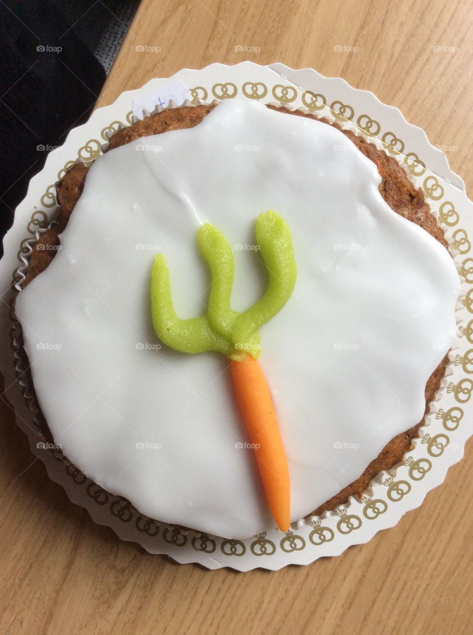 Danish carrot cake