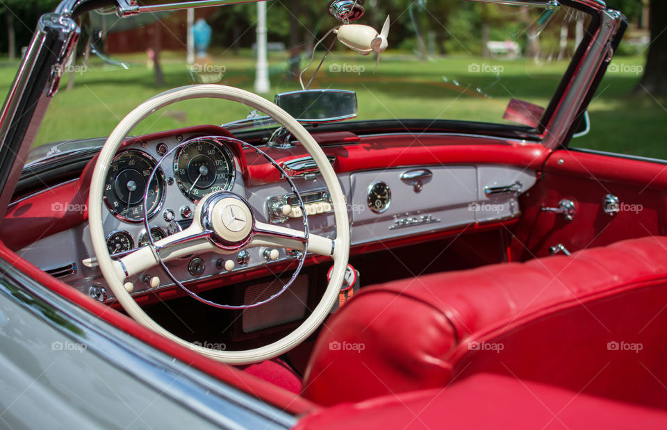 old vintage mercedes benz SL from 1962