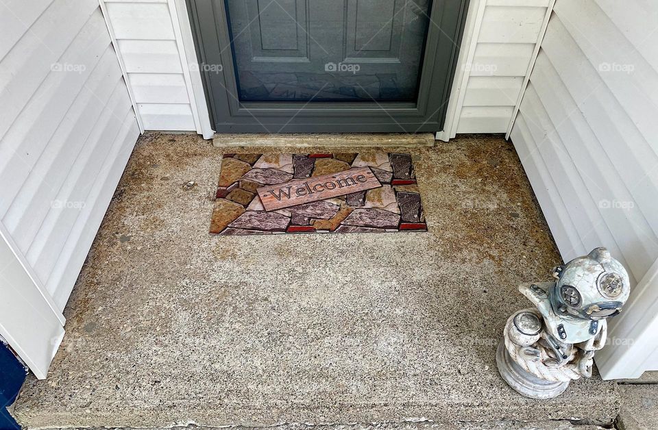 Front porch view before remodel, remodeling the front porch, before view of front porch, upgrading your home, handyman at work