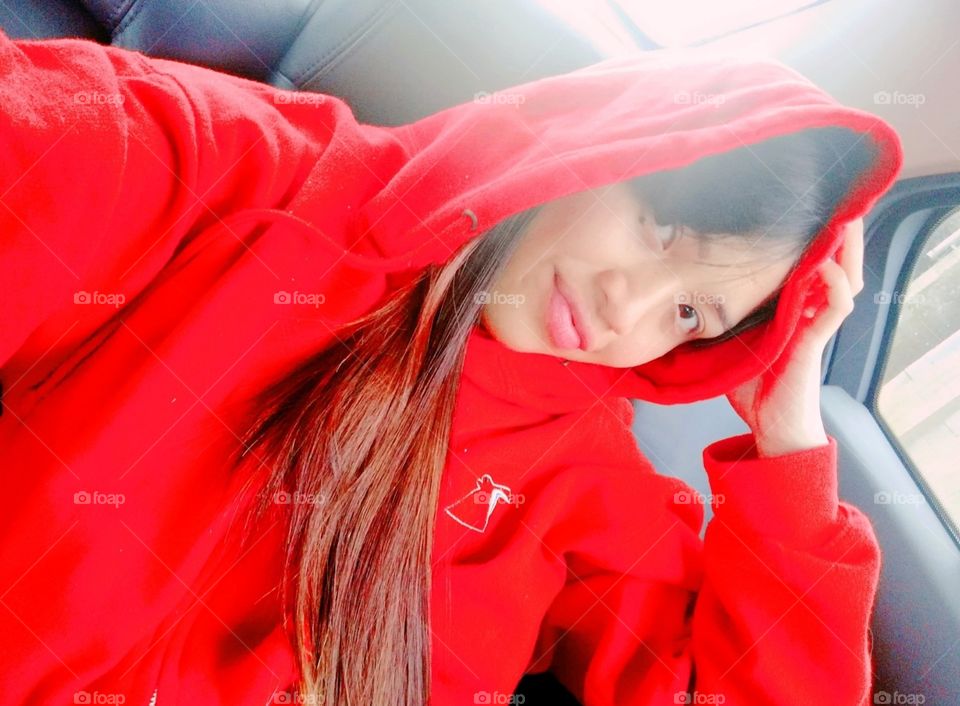Red hoody for a cold day! 🥰