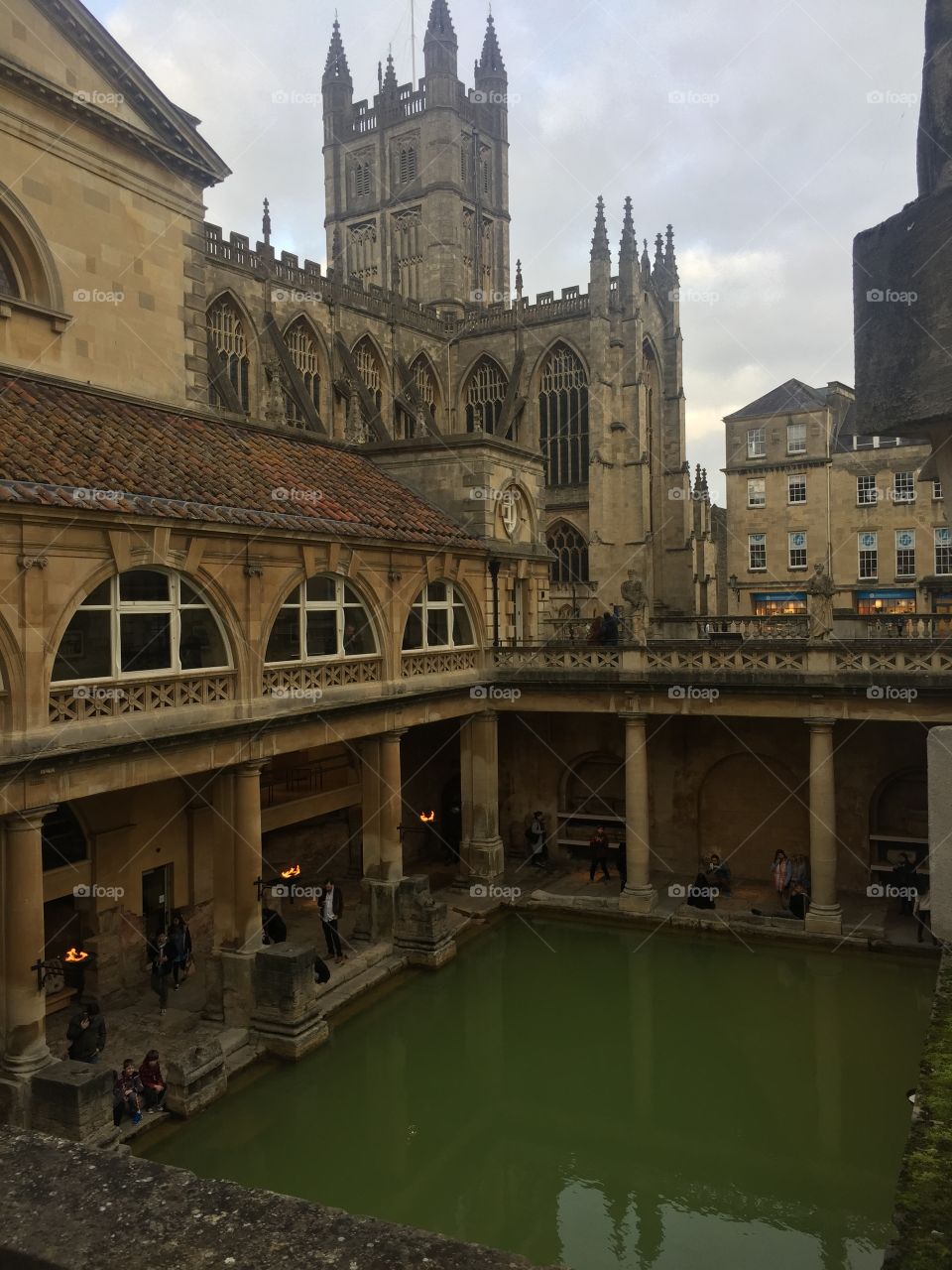 Bath Abbey from the Roman baths : Bath