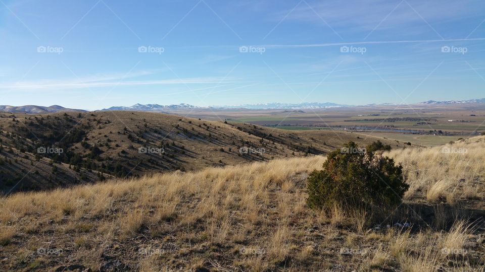 ridges over the valley. ridges overlooking a valley