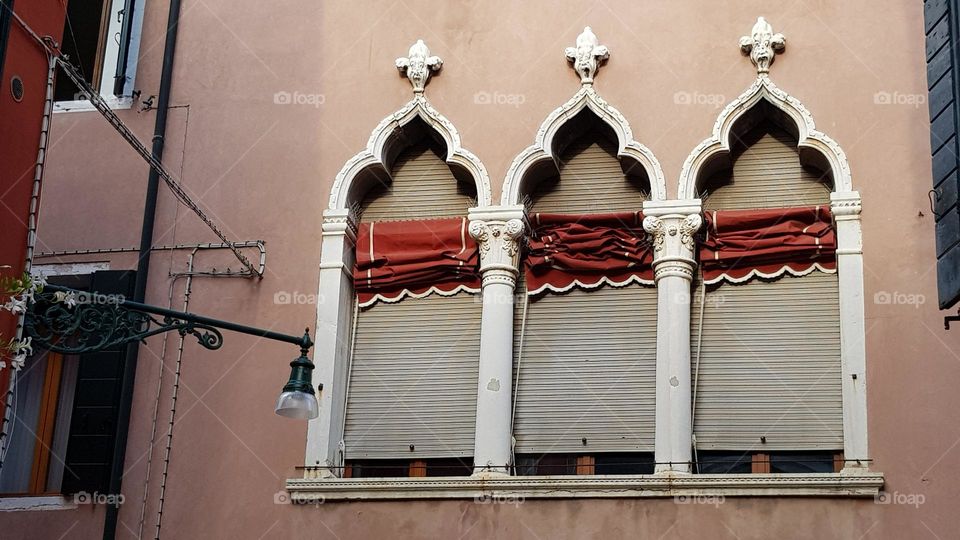 Venetian windows