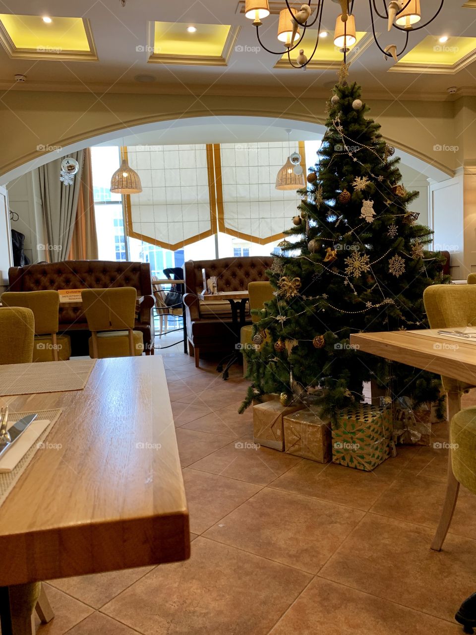Christmas tree in a cafe