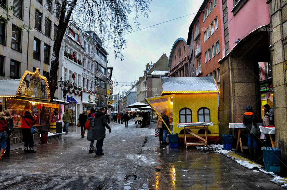 yellow stalls in the streets of Dusseldorf
