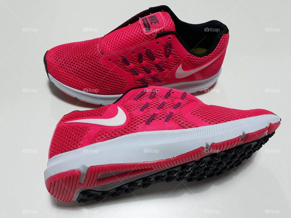 Tênis Nike feminino rosa