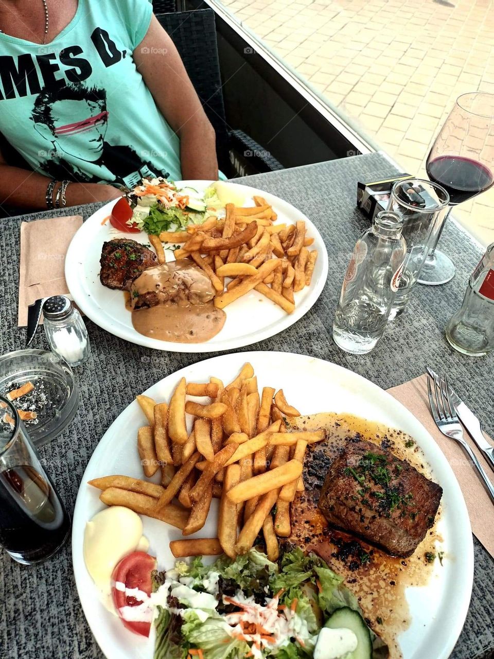 eat, dinner , supper, meal , fries , steak , salads