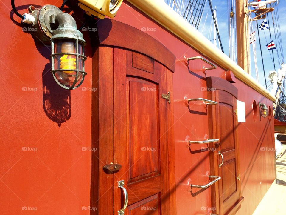 Cabin Doors.
Wood grain details on the outside cabin walls of a sailing ship.