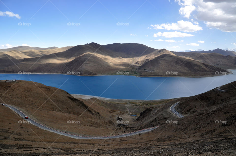 Lake and road in Tibet 