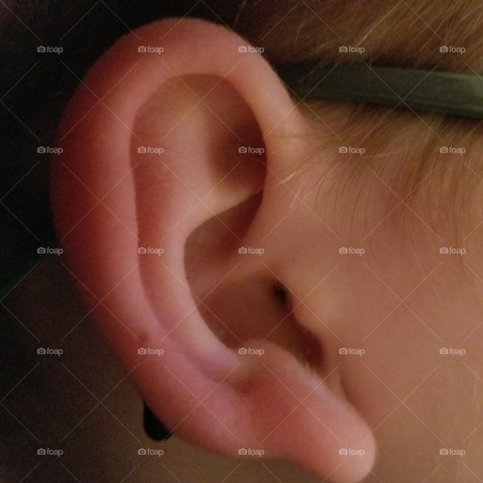 5 year old ear