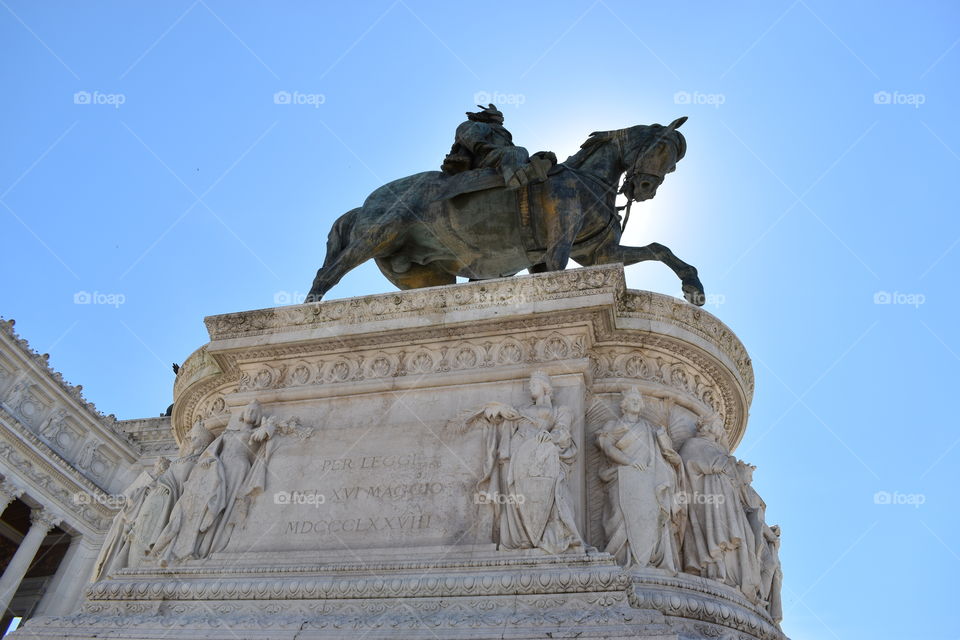 Roman statue over the sjn