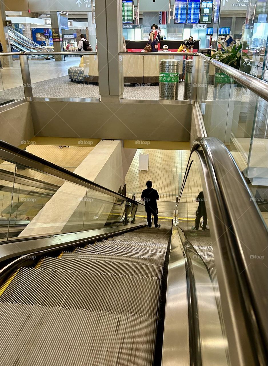 The escalator at the airport