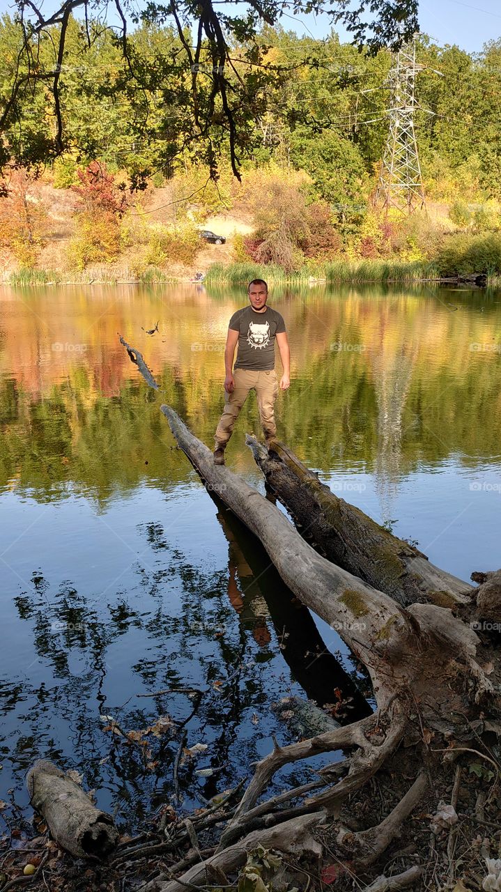 mirroring in the lake