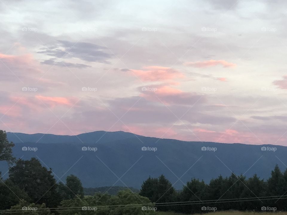 Tonight’s pics of East TN Heaven. The view and sunset shining off of the mountains were beautiful! 6/23/18