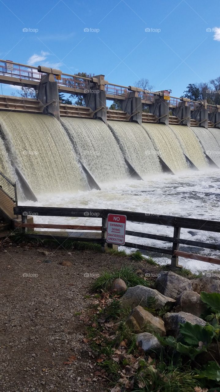 Barton hydroelectric dam, Huron River