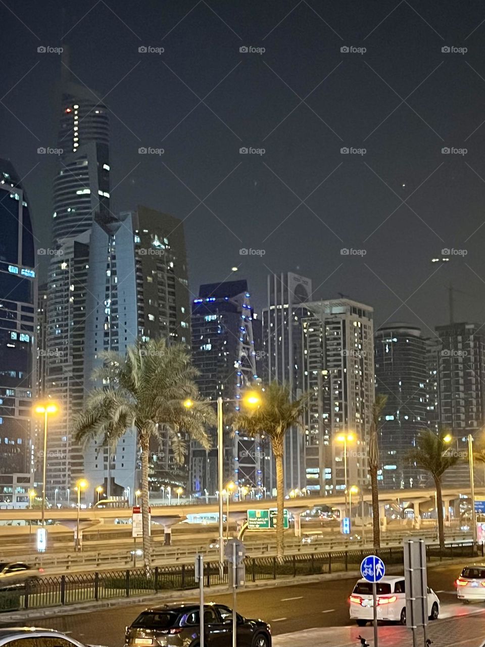 Dubai by night 