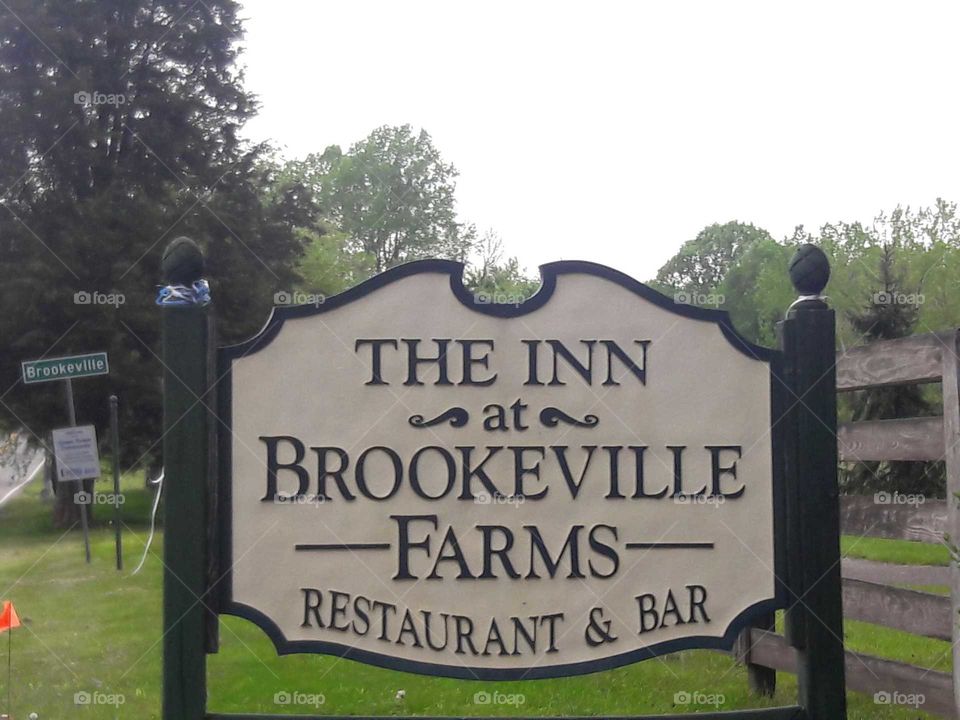 Brookeville Inn sign