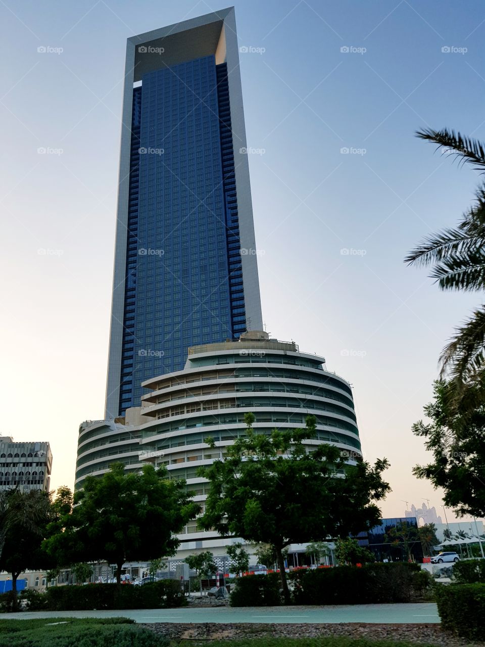 Skyscraper  Abu Dhabi  modern architecture