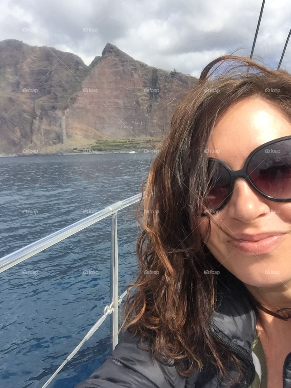 Sailing selfie woman