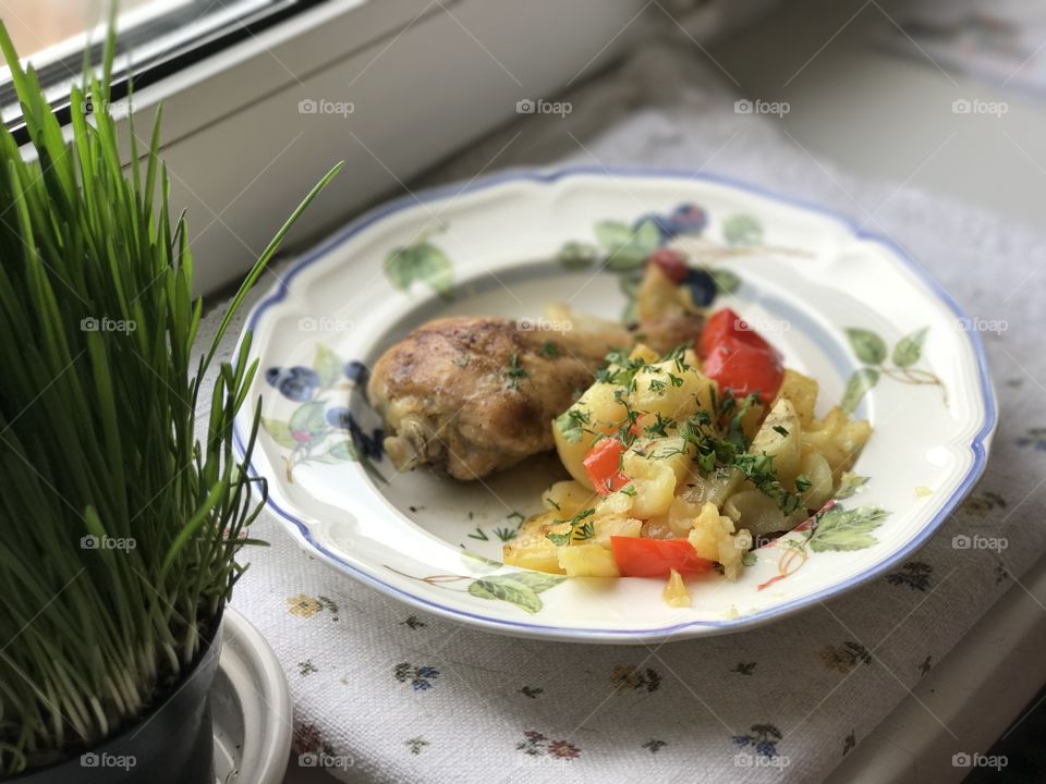 Fried chicken and potatoes