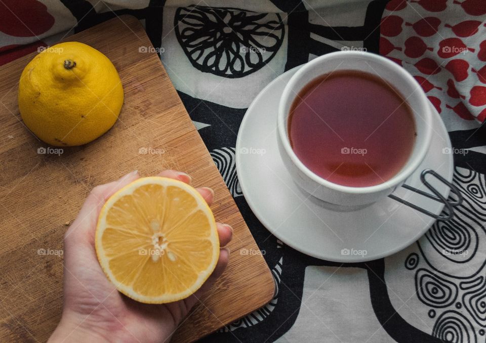 Tea with lemon