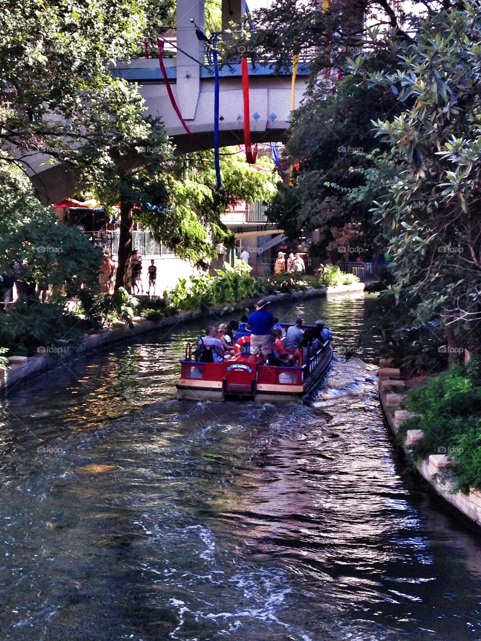 Cruise to learn. River ferry in San Antonio 