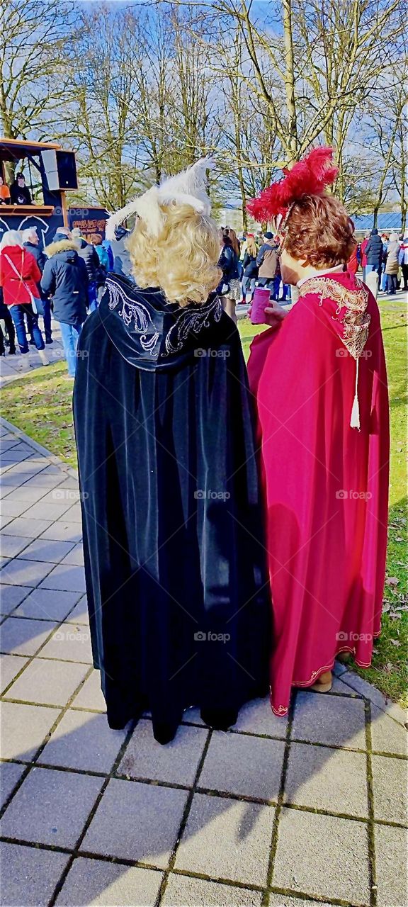 These two celebrities are showing off their regalia in the carnival parade in „Bad Füssing“, „Bavaria“, Germany on „Mardi Gras“ or „Fat Tuesday“, the absolutely last day of festivities for the season. 2024. Hypnotic Productions