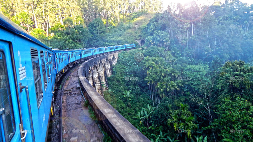 Travel by train to badulla -Sri Lanka