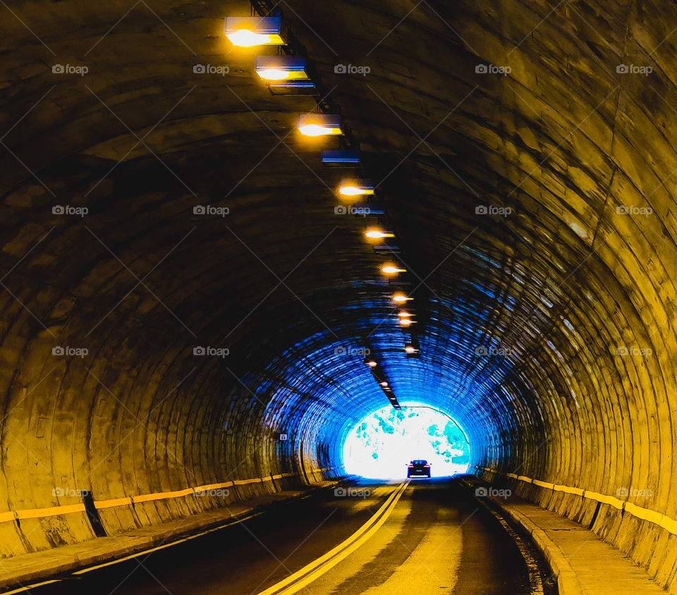 Tunnel light