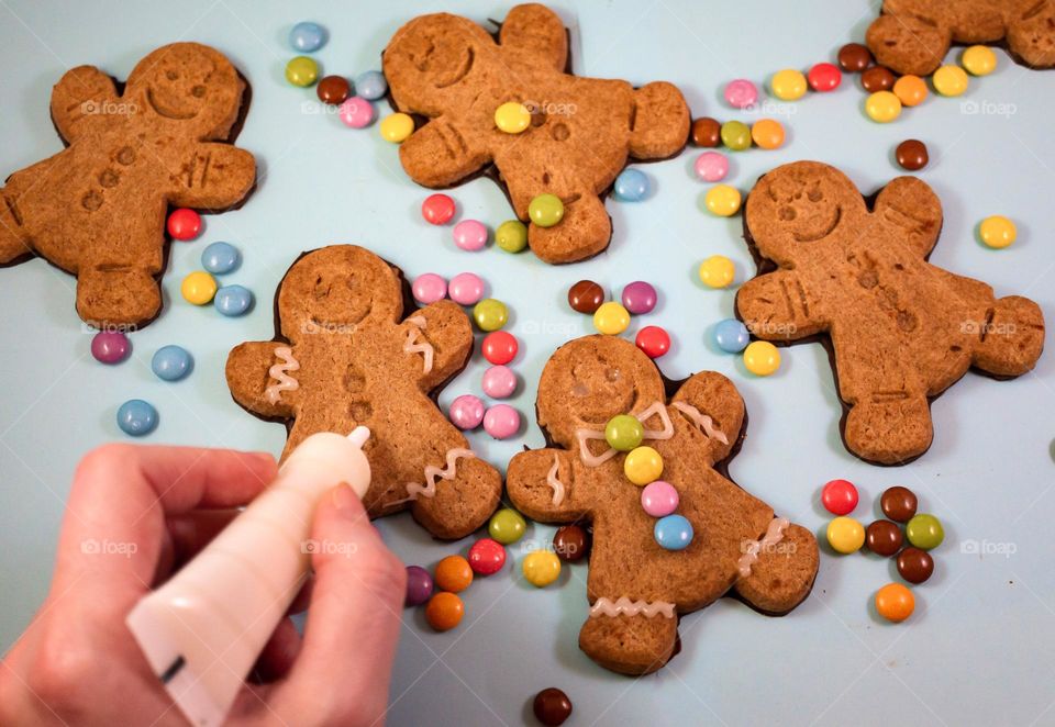 Baking more! Decorating gingerbread man cookies