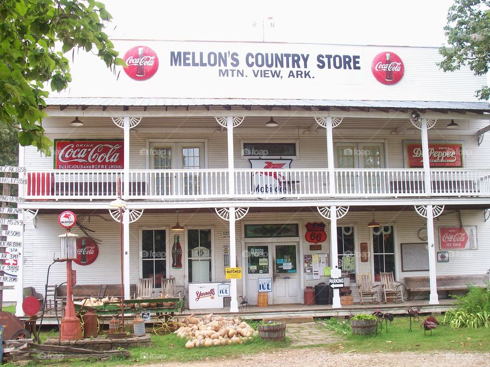 Mellon's Country Store, Mt. View Arkansas