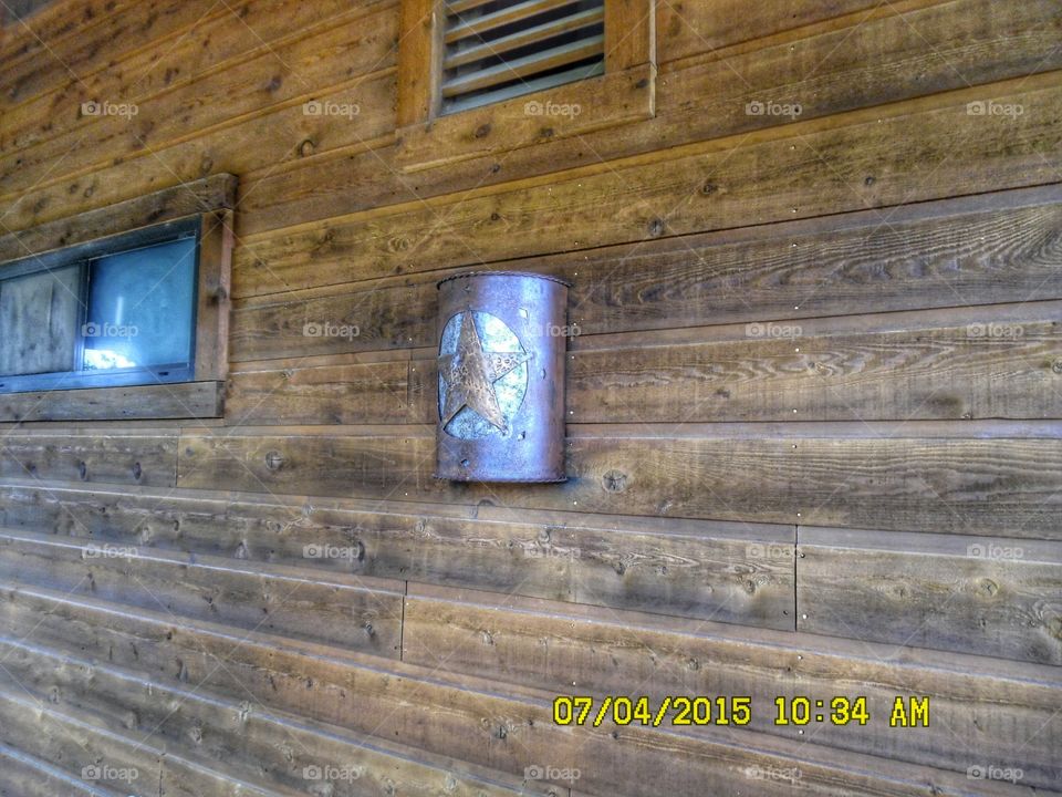 Texas log cabin. This is a picture of a log cabin located east of Graham Texas called wildcatters... 👣 🚶 🏃 🔥 💨 good vacation rental