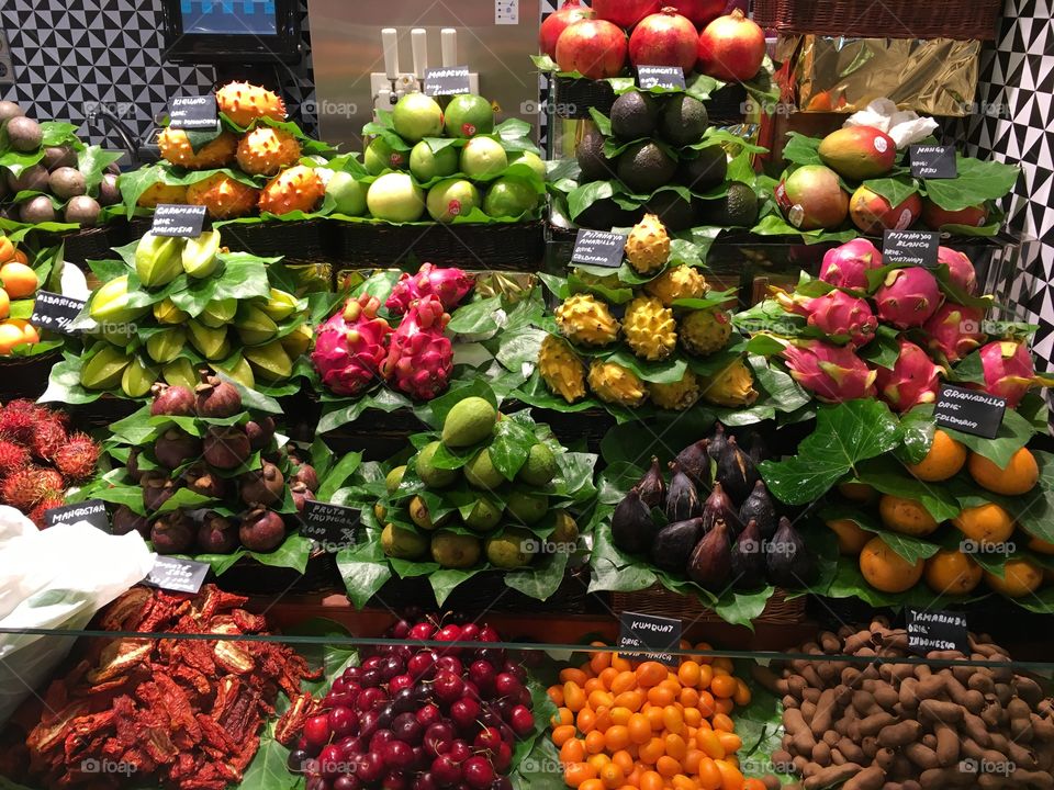 fruit market in barcelona