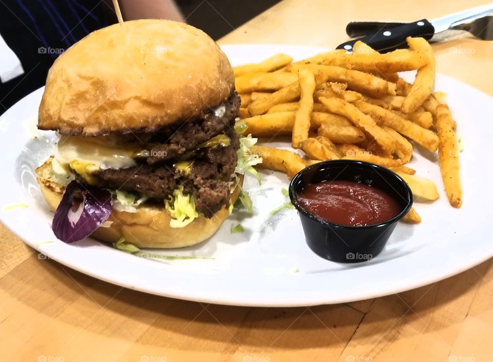 food porn. amazing burger