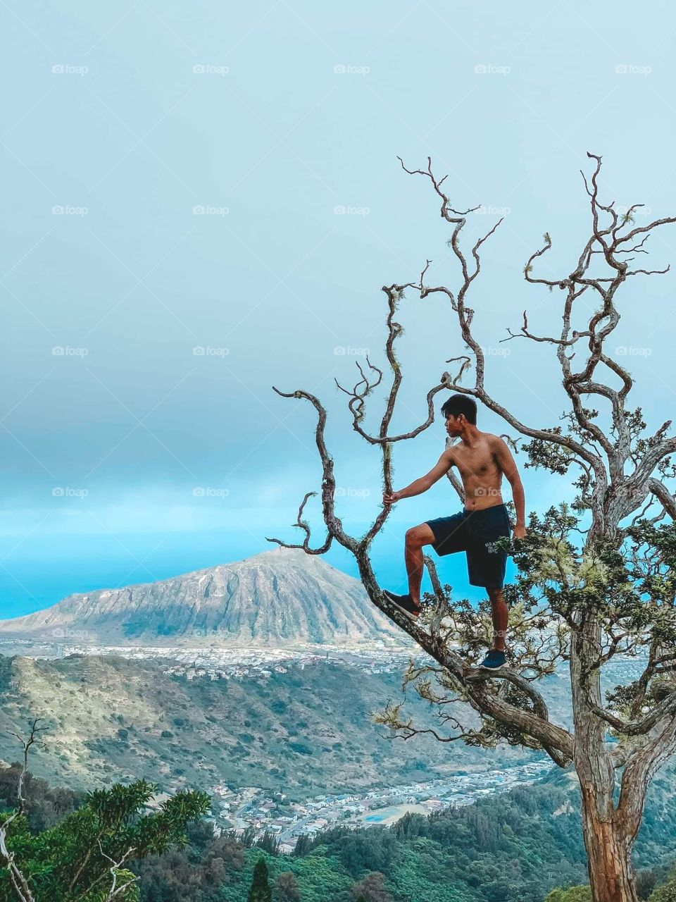 Hiking in Kuliouou Trail with the view of Koko Head Crater.