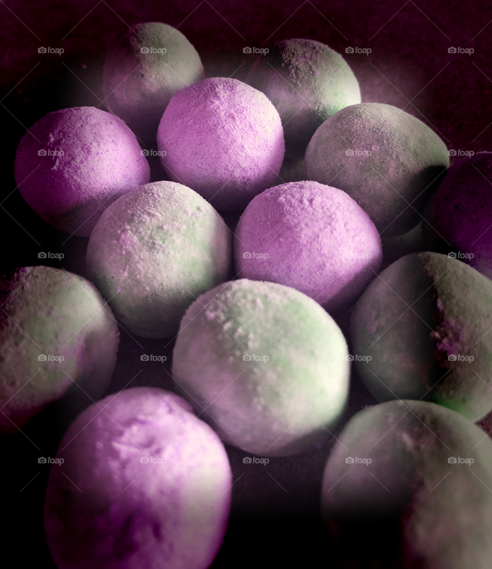 Dreaming of bon bons 💤