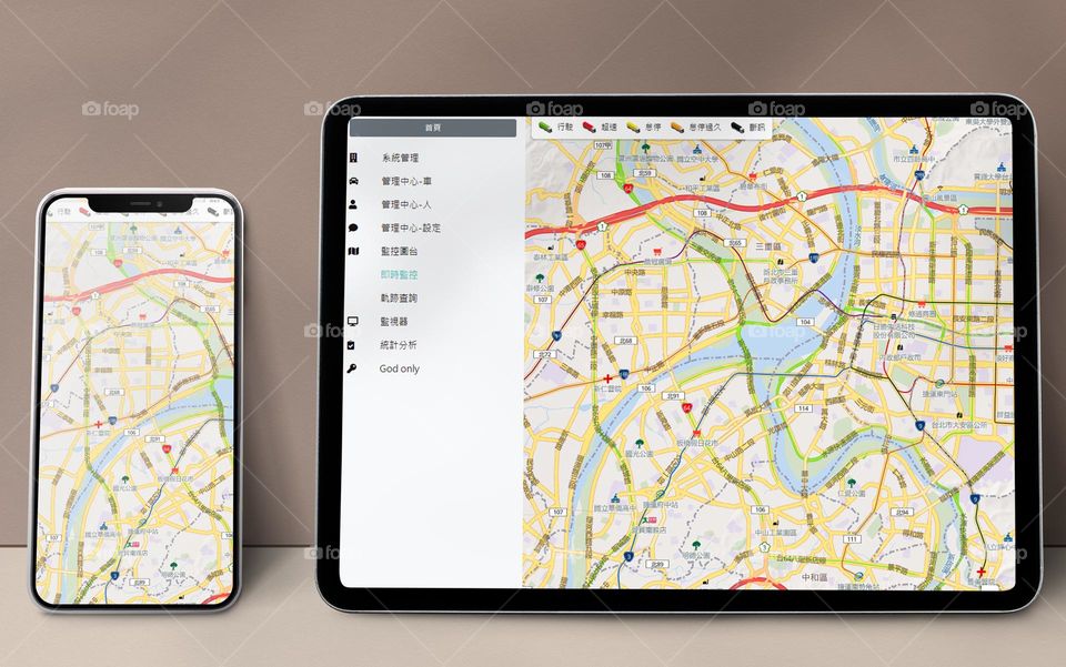 smart phone and pad show GPS map