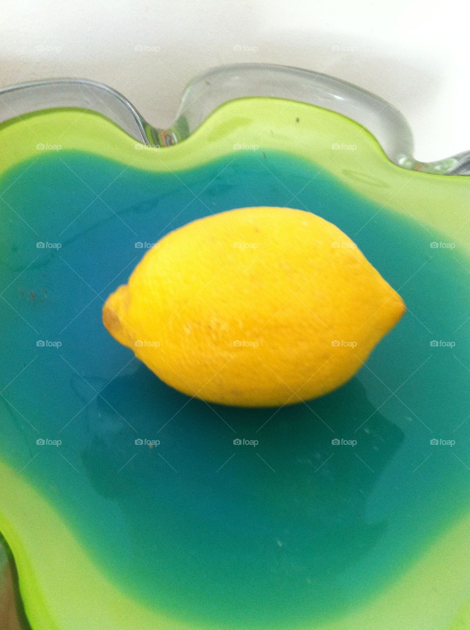 Lemon. Whole lemon 