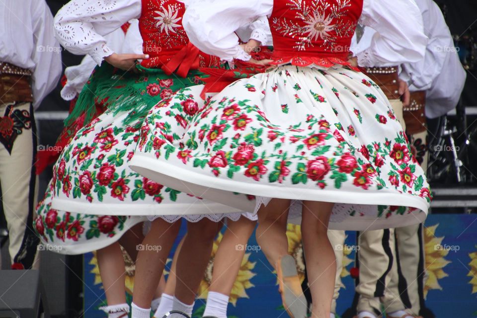 Polish dance