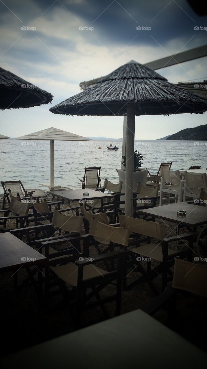 Is just another usual day in paradise 