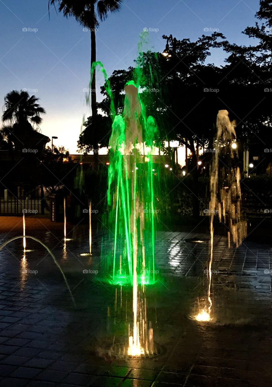 Green lite water fountain 