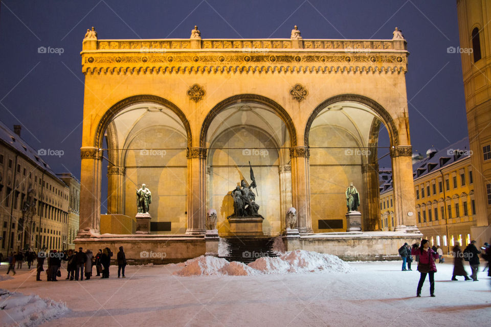 Odeonsplatz in snow