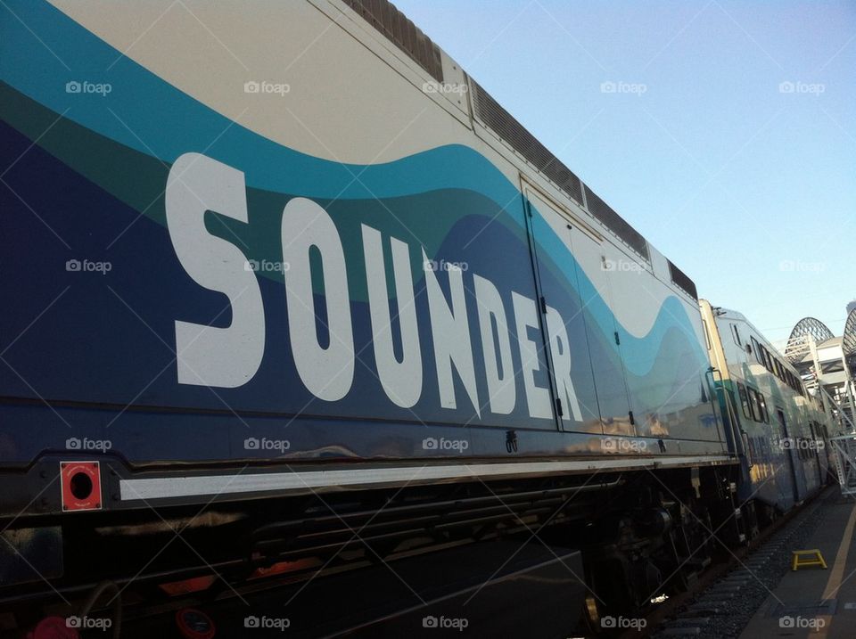 Sounder commuter train