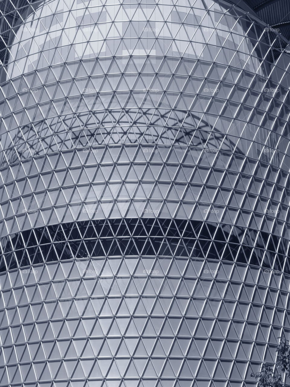 structure. in downtown Sacramento taking pictures