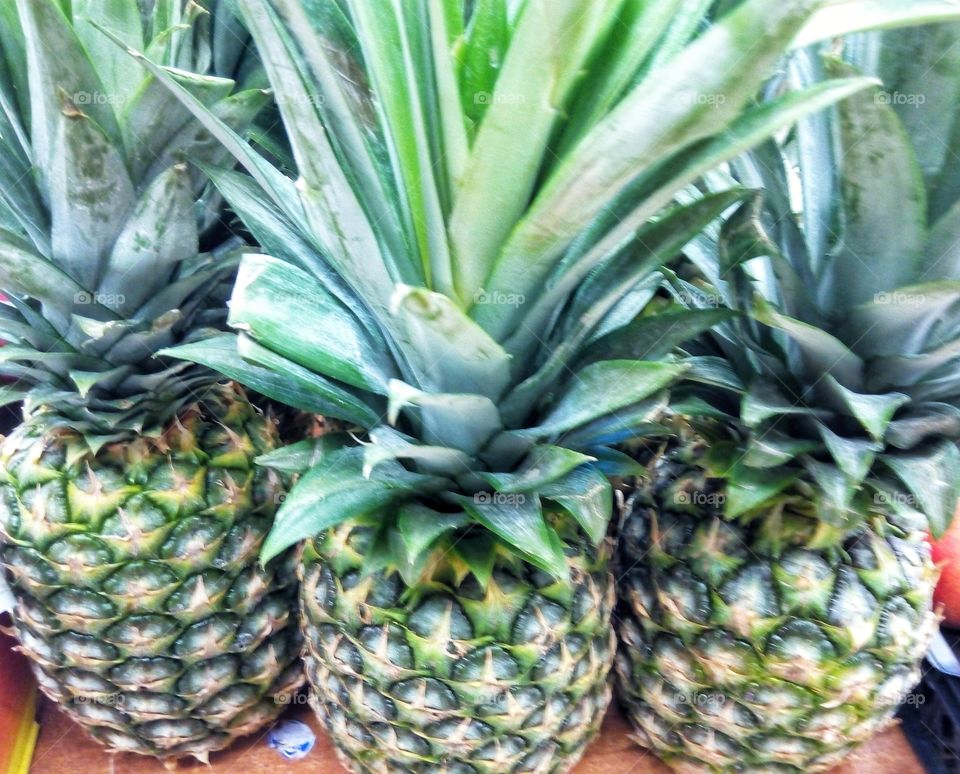 pineapples ананасы