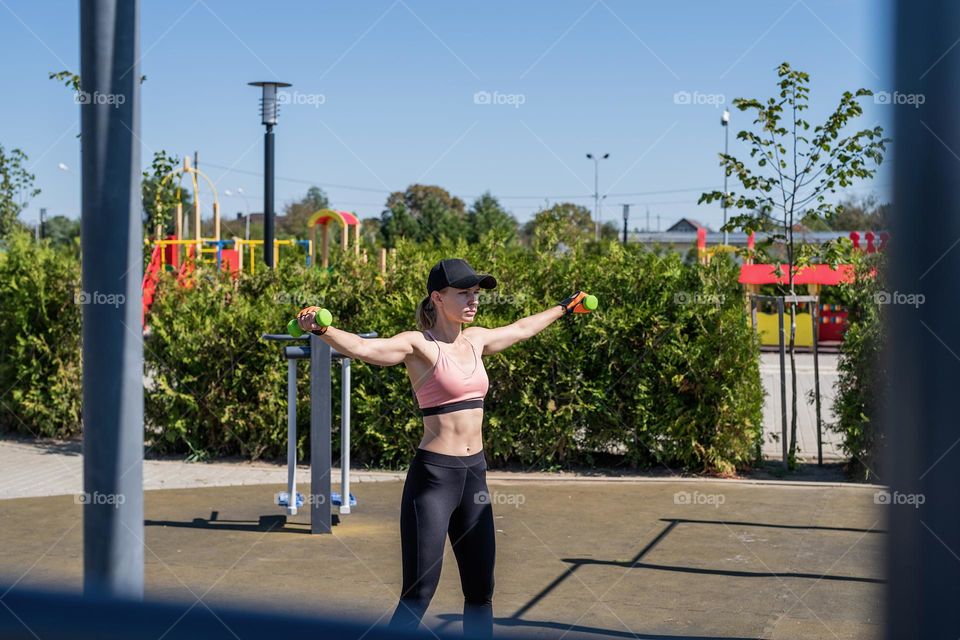 woman doing sports