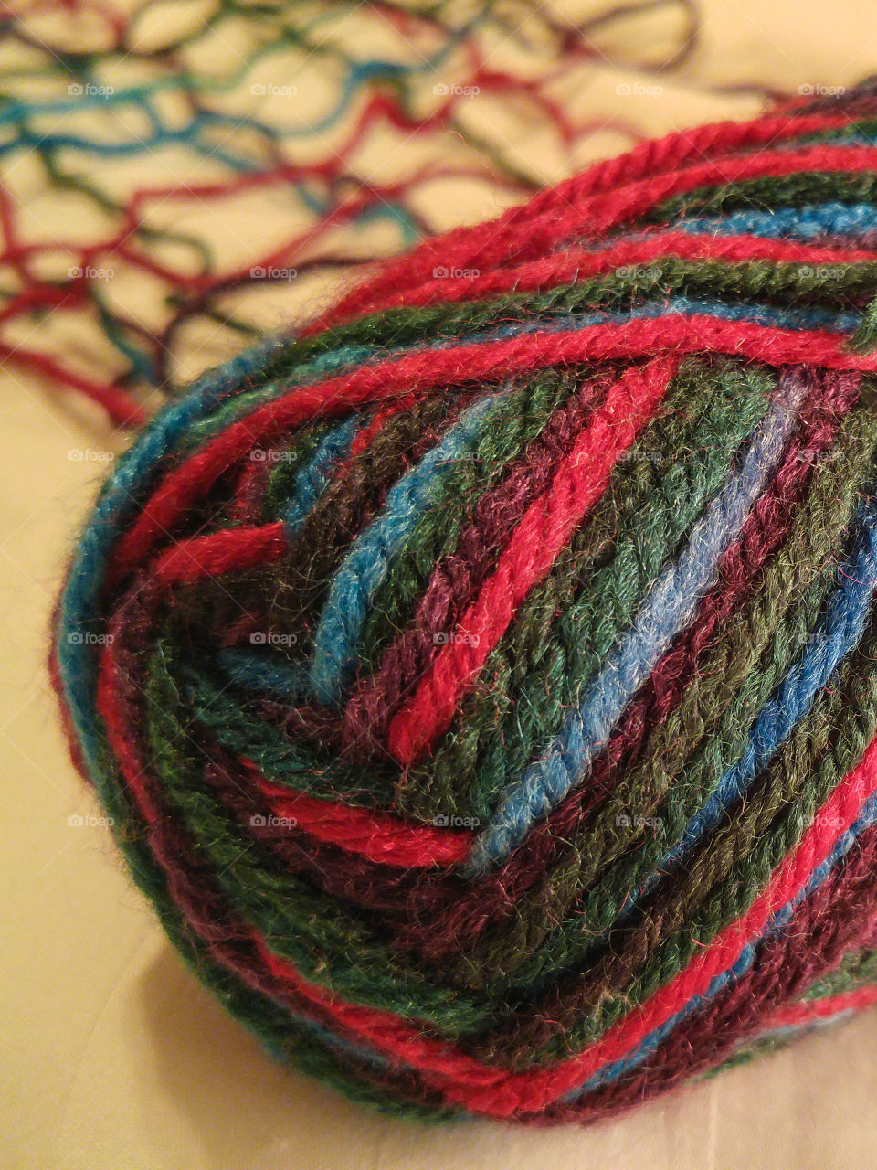 Multicolored ball of yarn